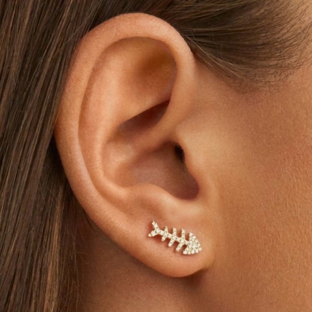 NEW Pesce 14k Gold Diamond Stud Earring